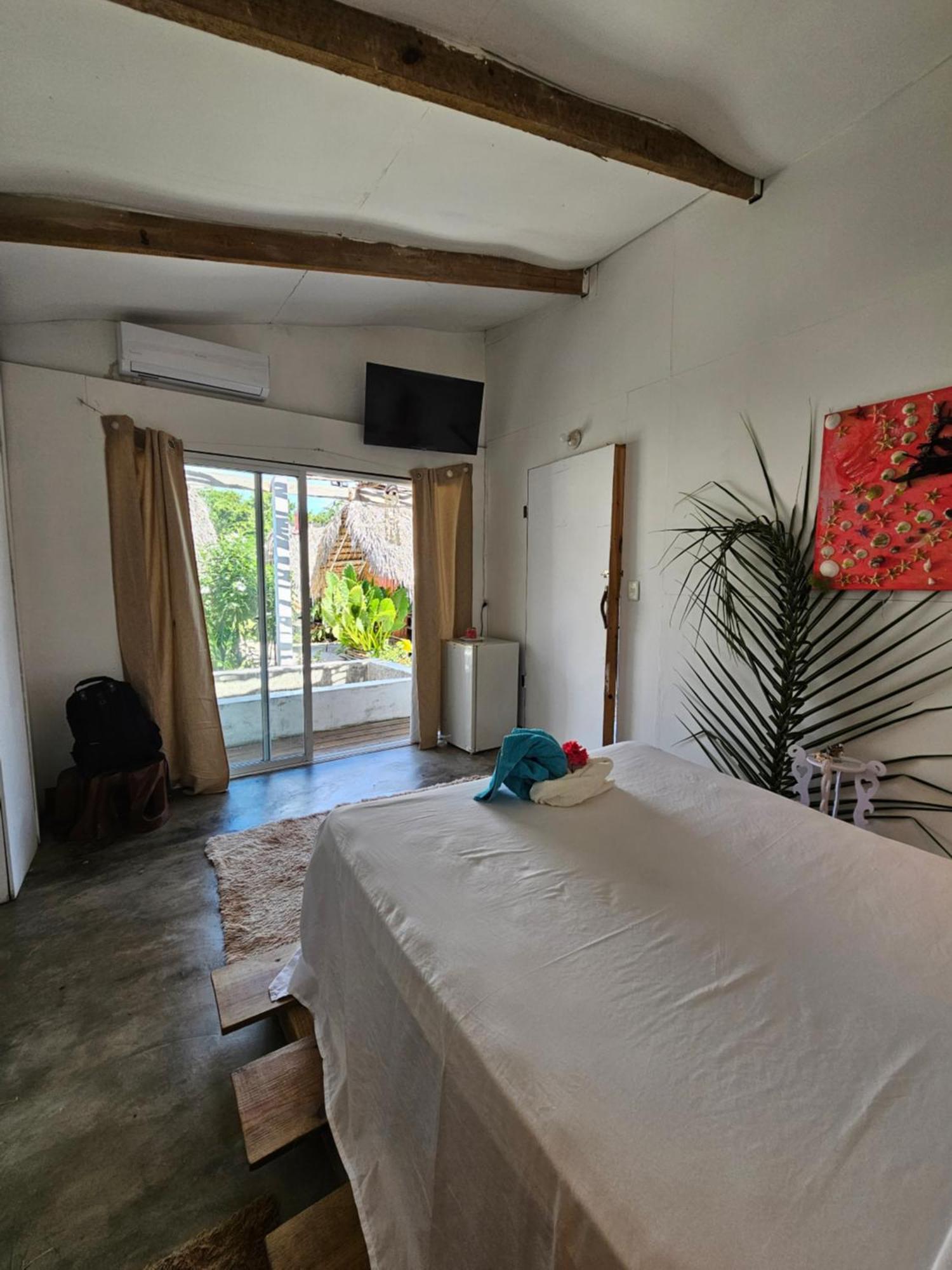 Mano Juan Saona Lodge מראה חיצוני תמונה